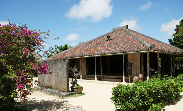 Ryukyu old folk house 2