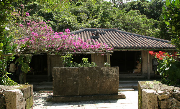 Ryukyu old folk house 3