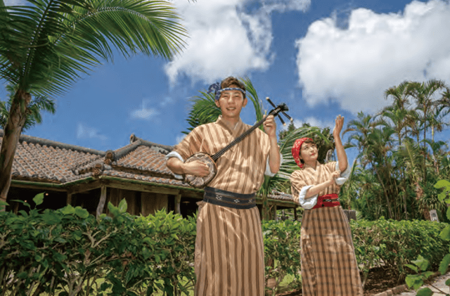 『月ぬ美しゃ』 〜今に伝わる歌と踊り 琉球の原風景を訪ねる旅〜